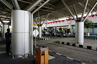 02 Jakarta airport arrivals area